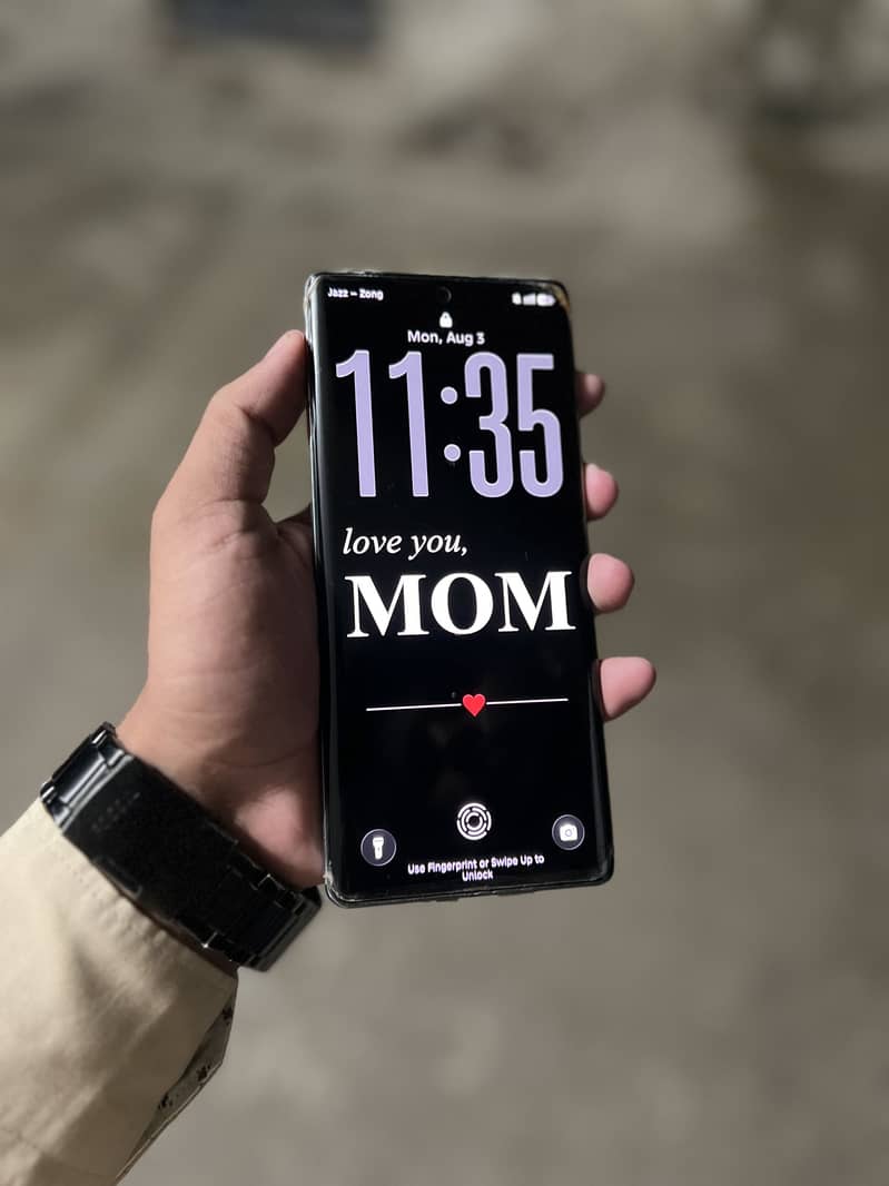 Tecno CAMON 40 Pro 7