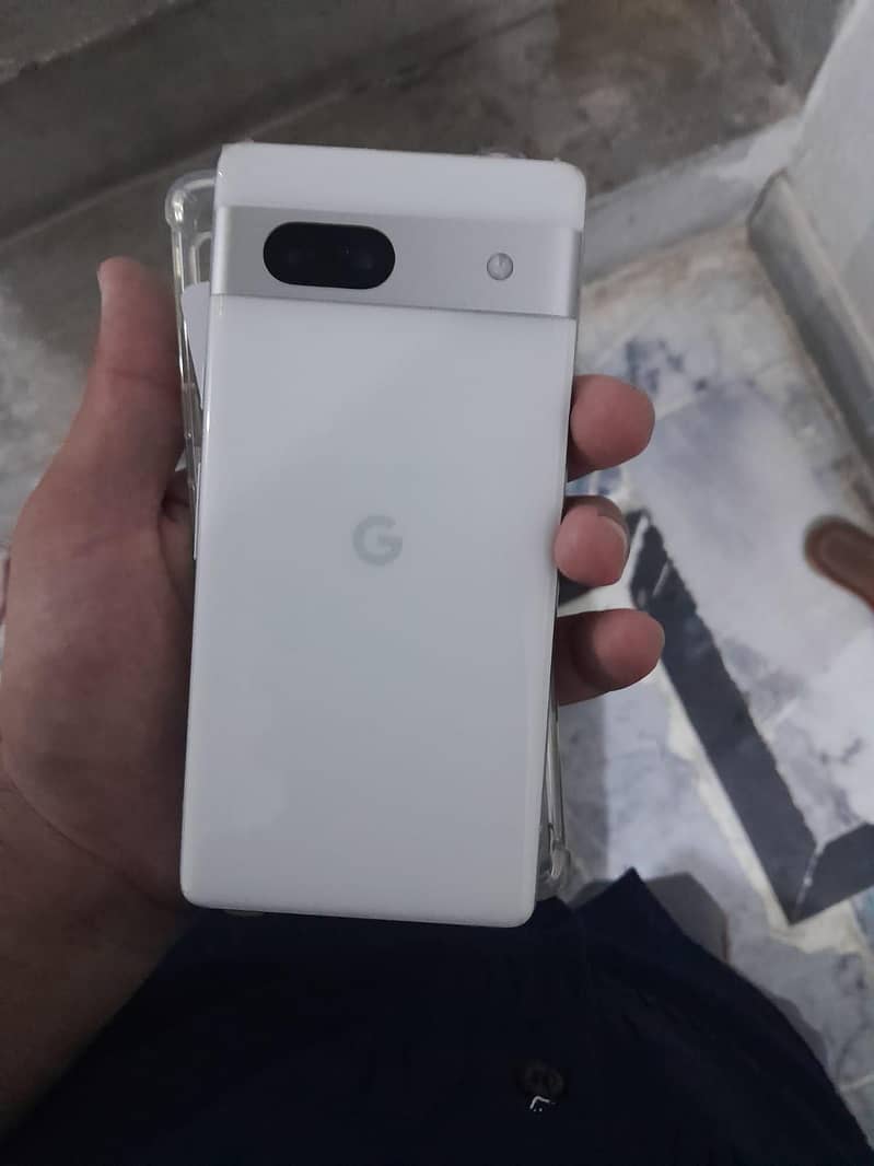 Google Pixel 7a 4