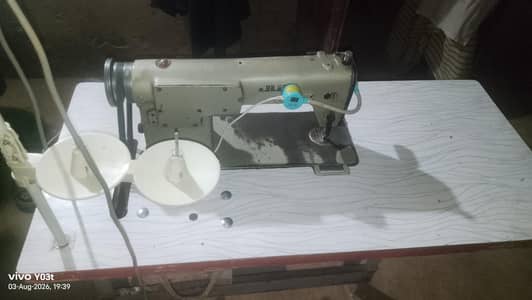 Juki  sewing machine DDL-555