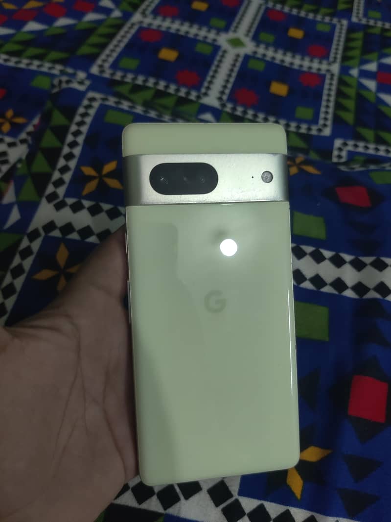 Google Pixel 7 0