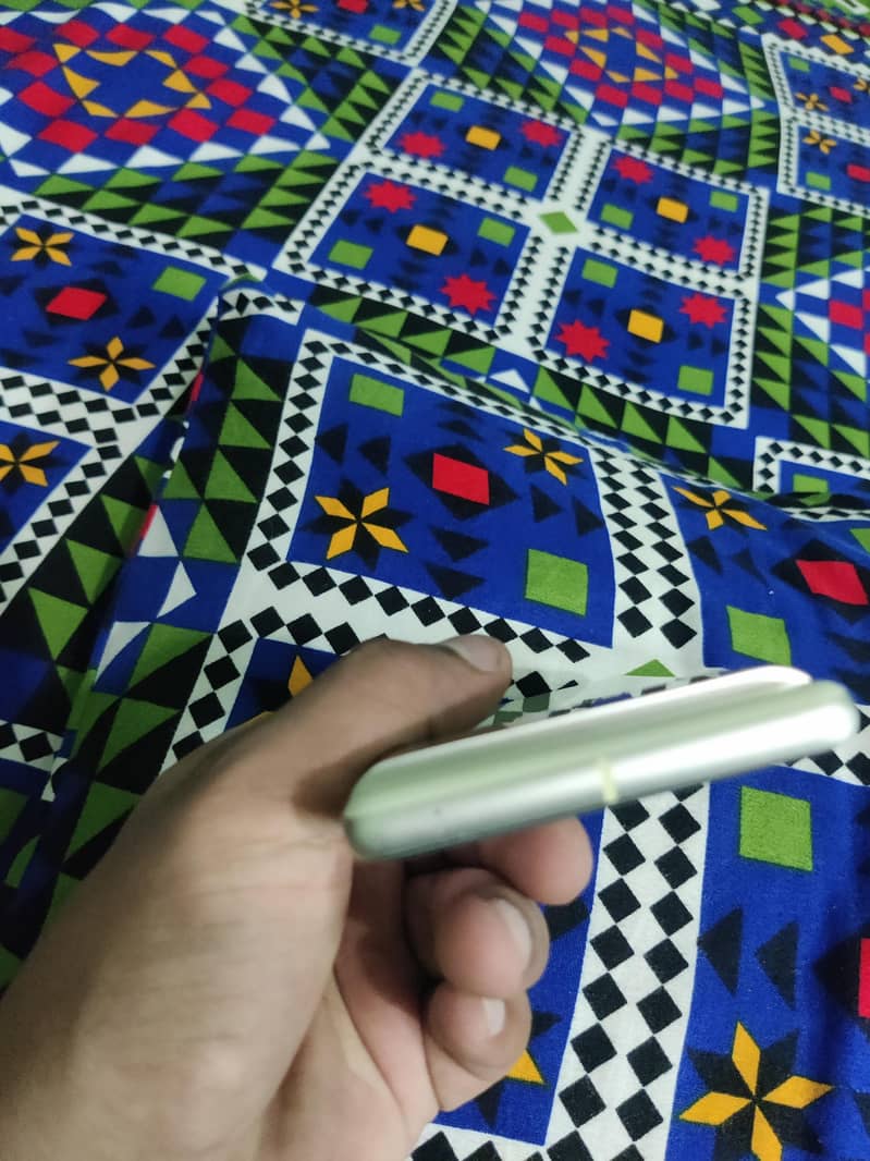 Google Pixel 7 3