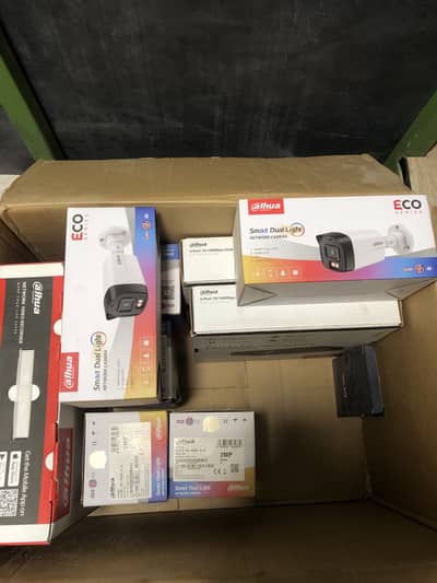 6 DAHUA 2 mp ip cameras (Audio + colour )