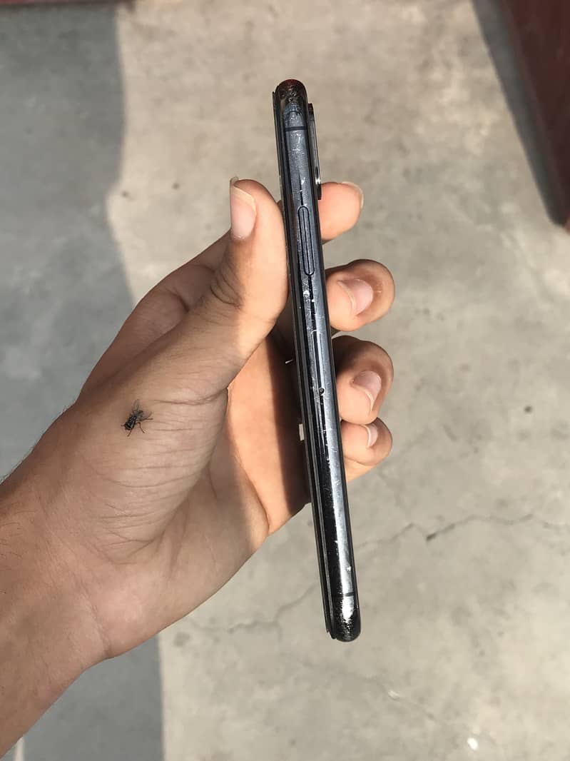 Apple iPhone X 2