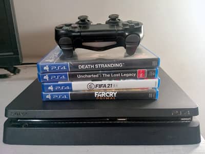 Ps4 Slim 500 GB with 3 discs