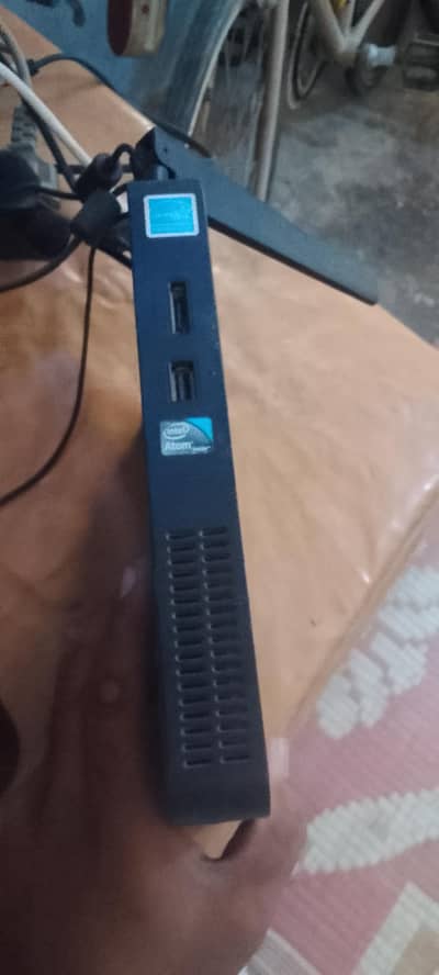 Asus ka pc mini desktop 4GB ram hardisk 160GB