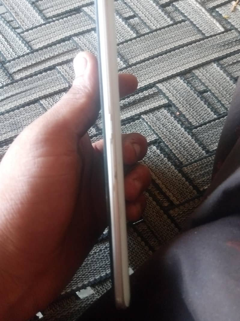 OPPO A9 1