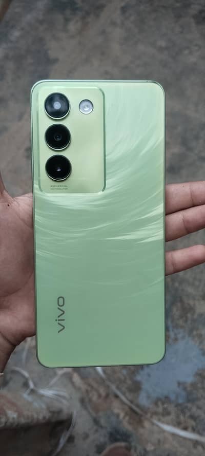 Vivo Y100