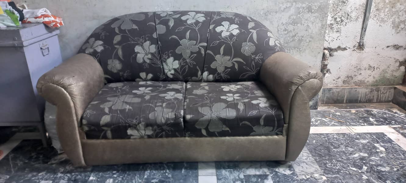 2 seater sofa 2