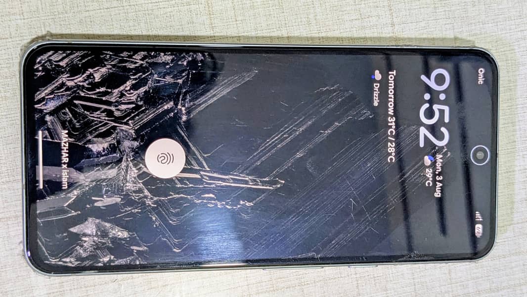 Google Pixel 8 2