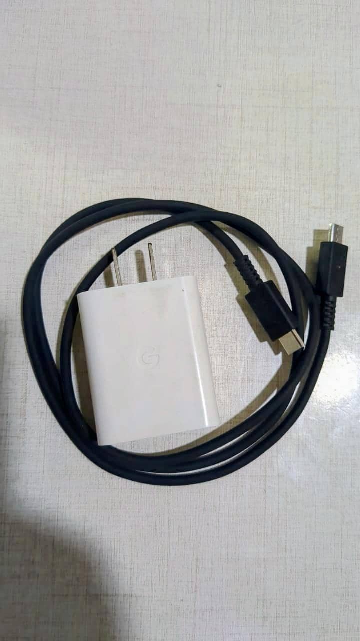 Google Pixel 8 4