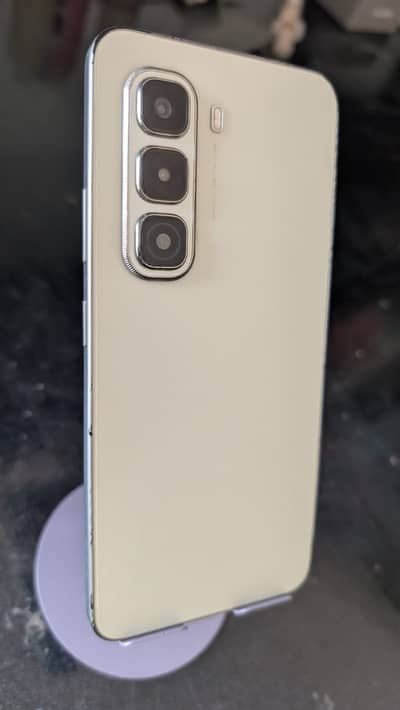 Infinix Hot 50 Pro