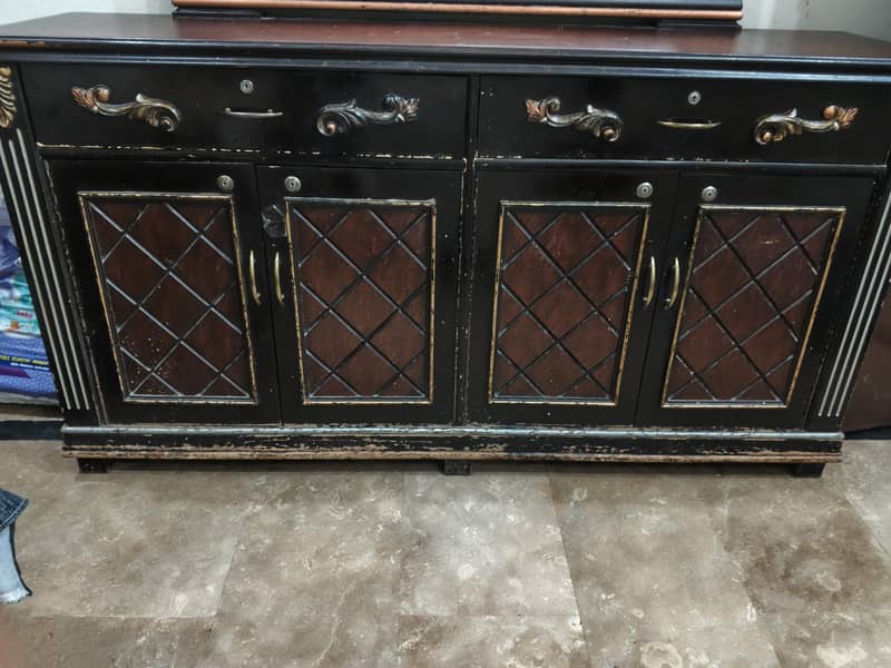 dressing table and showcase 2
