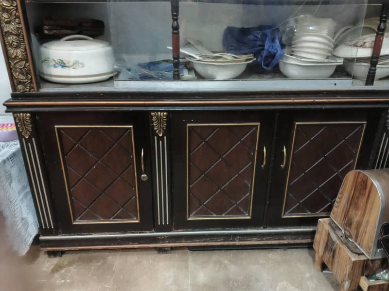 dressing table and showcase 7