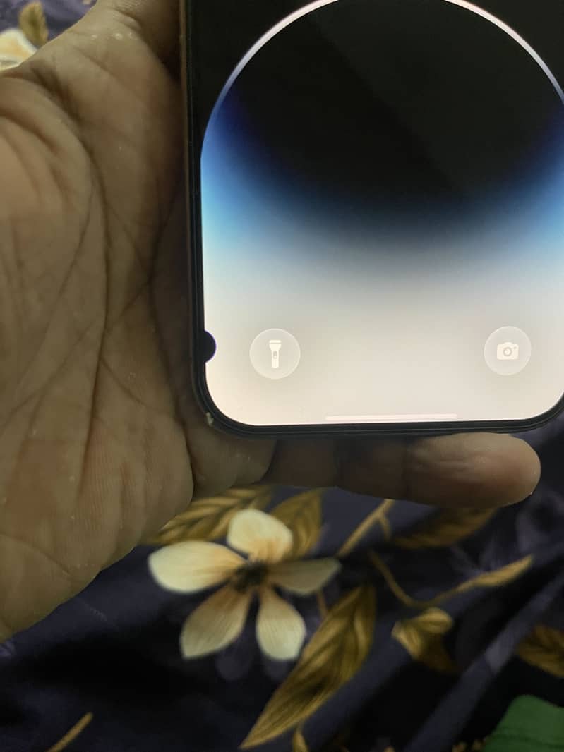 Apple iPhone 16 Pro Max 5