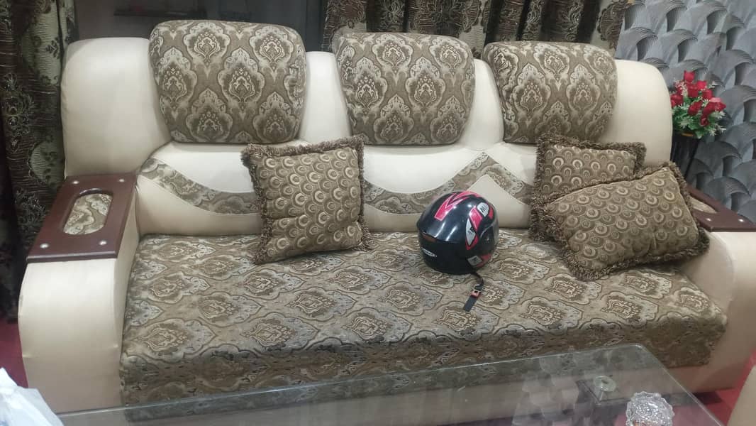 sofa set 0