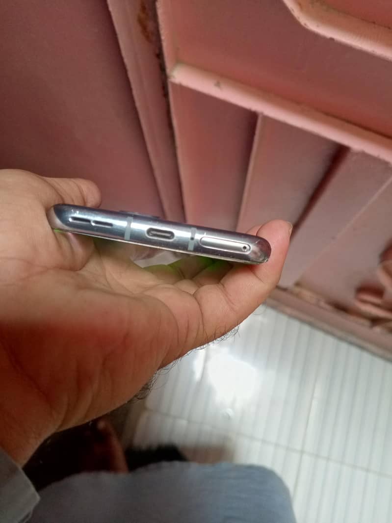 One Plus 9 Pro 3