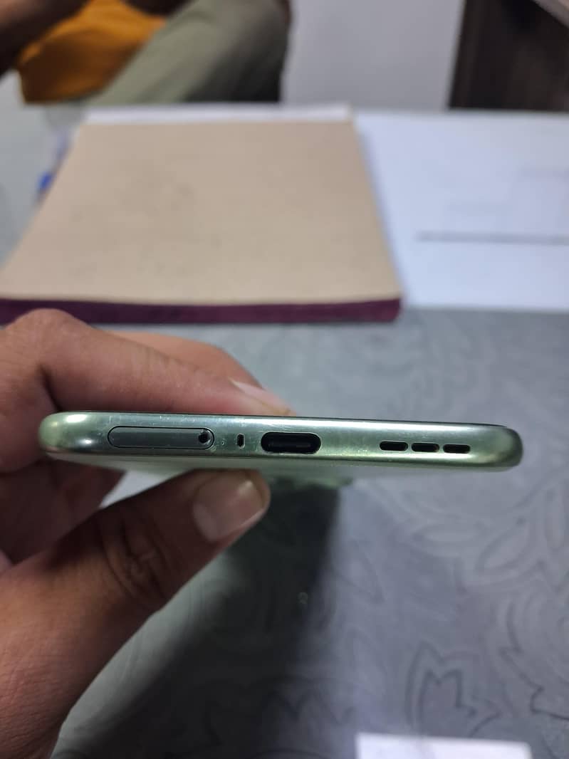 Tecno Spark 40 pro plus Complete Box 5