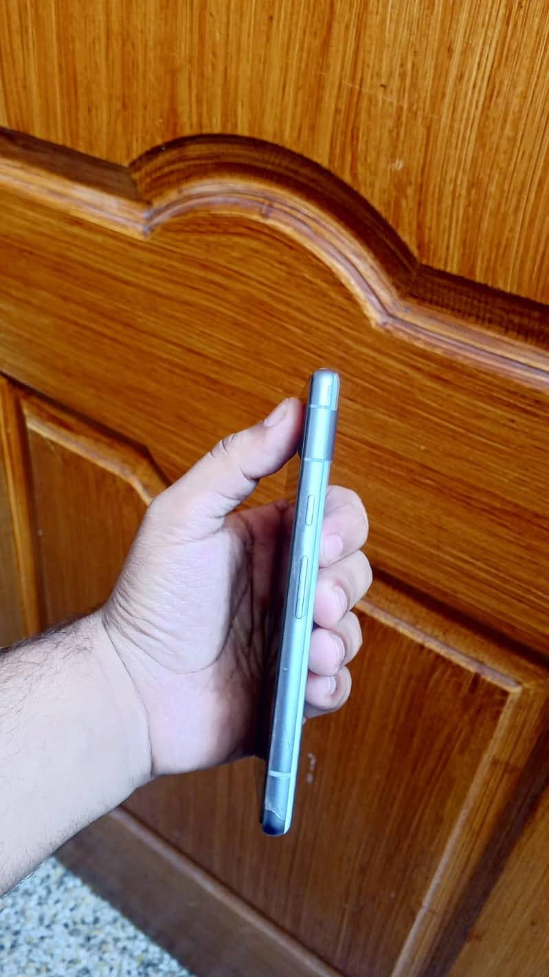 Google Pixel 7a 1