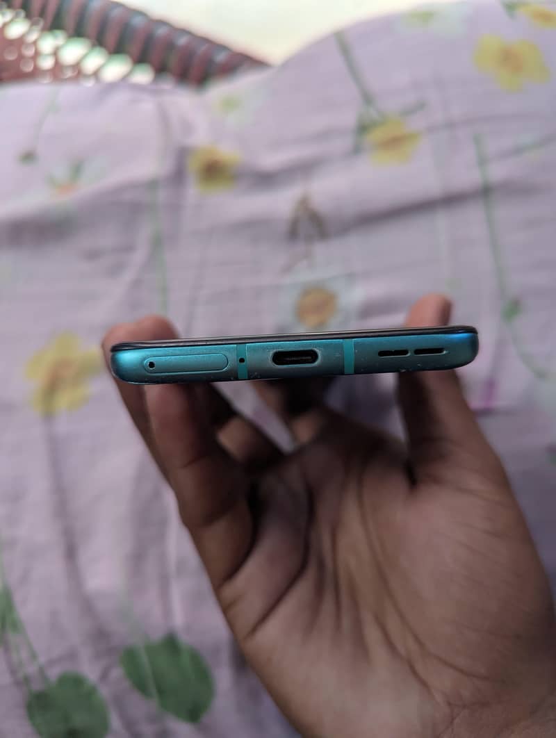 One Plus 8T 2