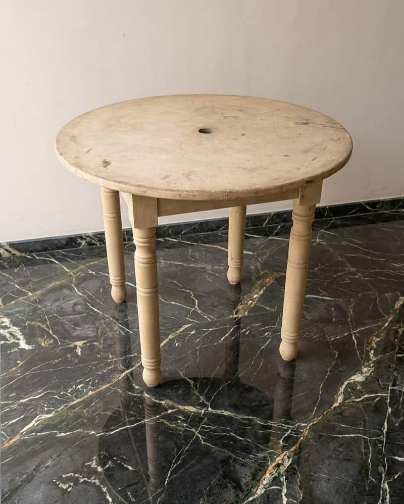 table/ console table / dressing table / table 4