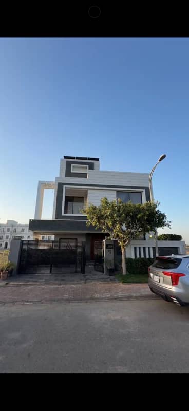 Prime Location , 10 Marla House For Sale | Bahria Orchard , Phase 4, G5 | Solar Installed