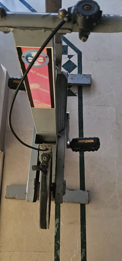 Exercise cycle