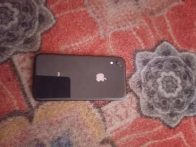 Apple iPhone XR
