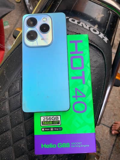 Infinix Hot 40