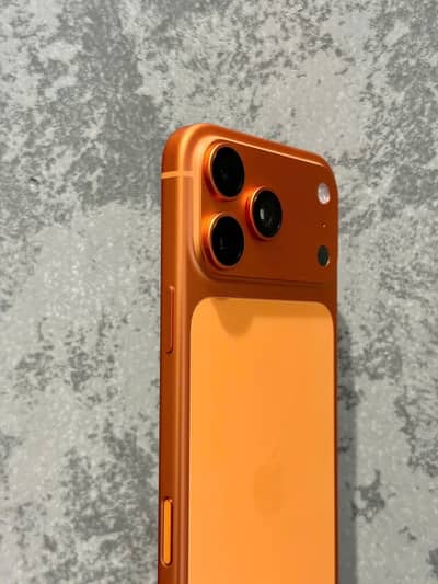 Apple iPhone 17 Pro Max jv