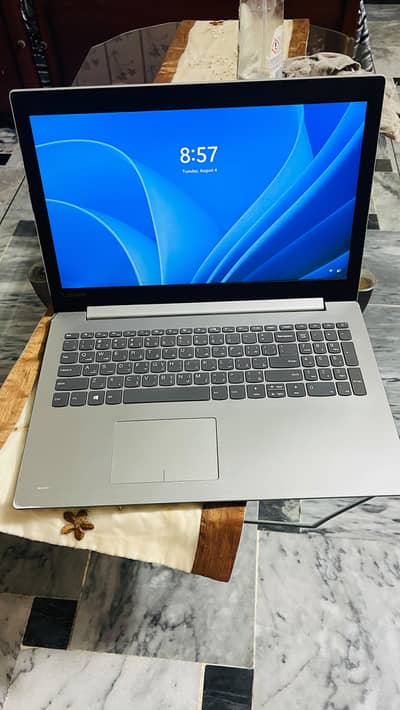 Lenovo IdeaPad 330 | Core i5 8th Gen | 8GB RAM | 256GB SSD
