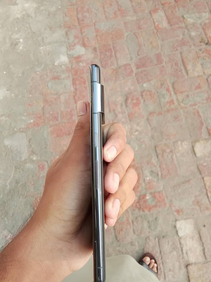 Google Pixel 7 Pro 4