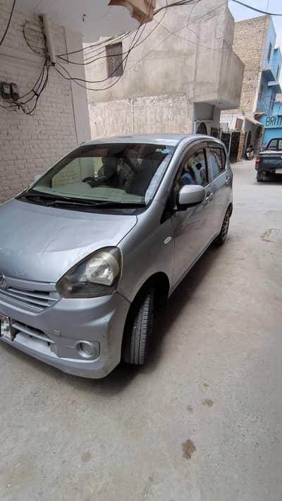 Daihatsu Mira 2013