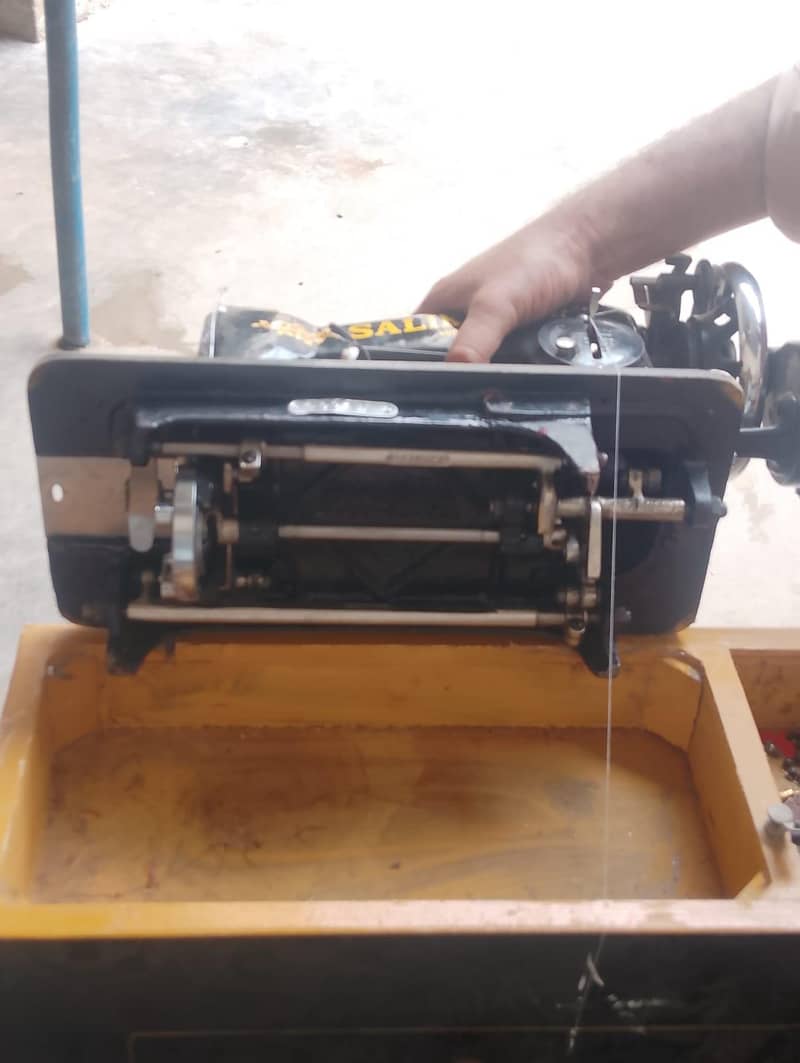 sewing machine 3