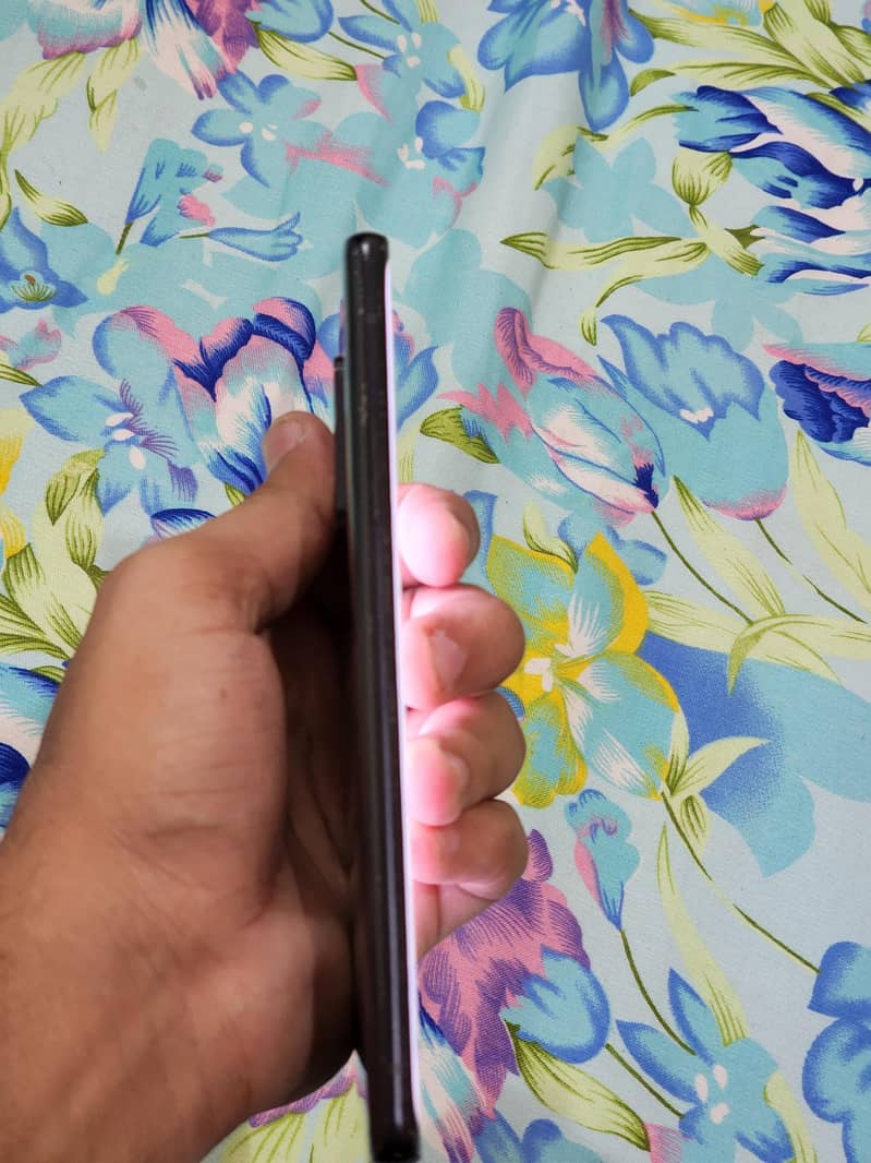 One Plus 8 5