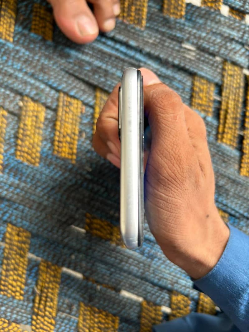 OPPO A16 1