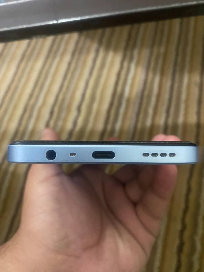 Realme Note 60 5