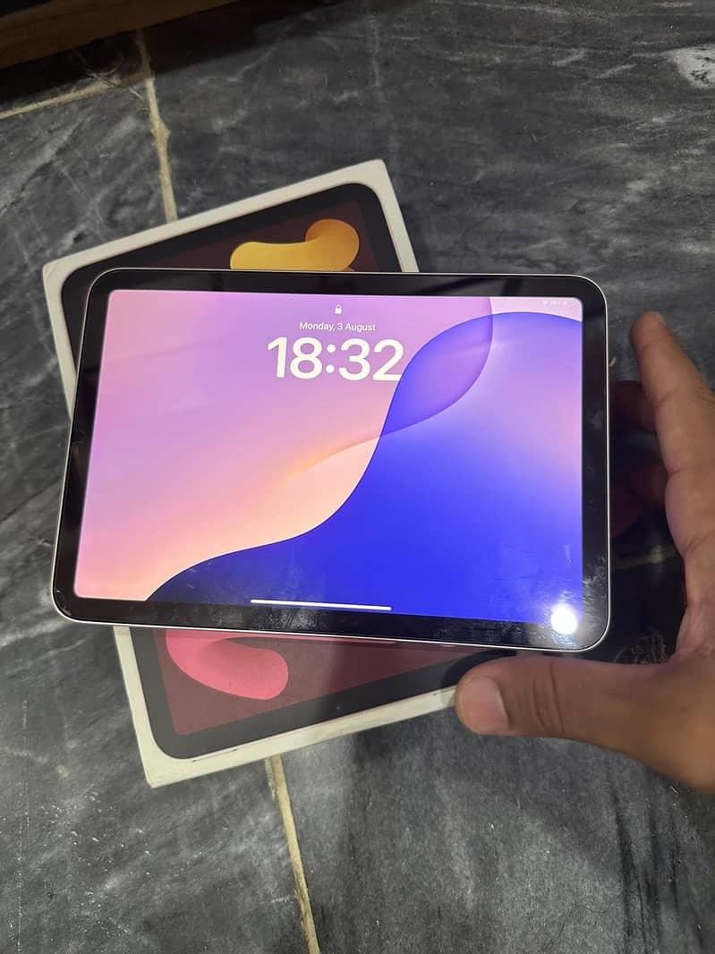 iPad mini ( 6th generation) 0