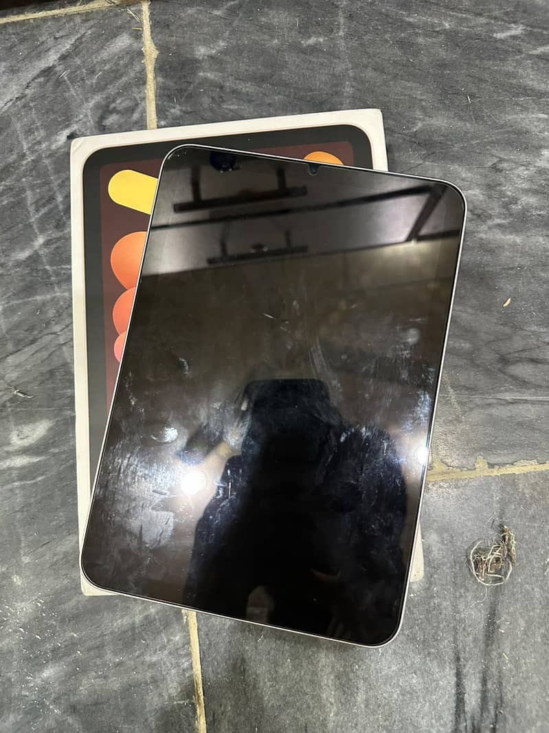 iPad mini ( 6th generation) 1