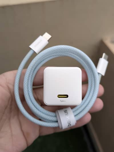 Baseus 30W PD charger and 100W cable