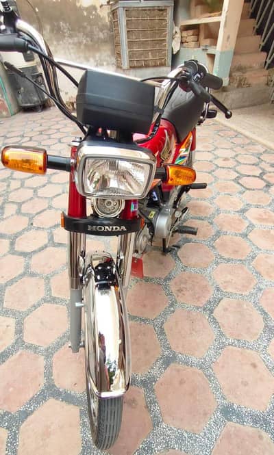 Honda bike 70 CC03259875066urgent for sale model 2020