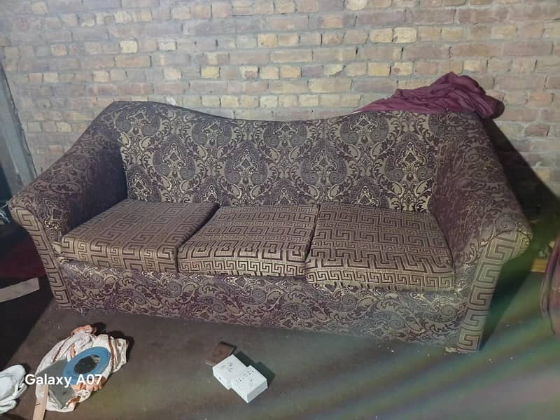 sofa sell 1