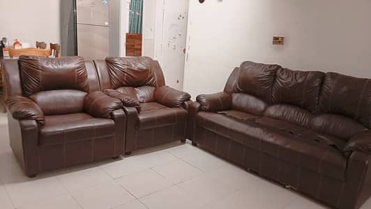 Sofa set urgent sale