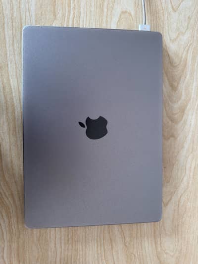 Apple MacBook Pro M1 14”