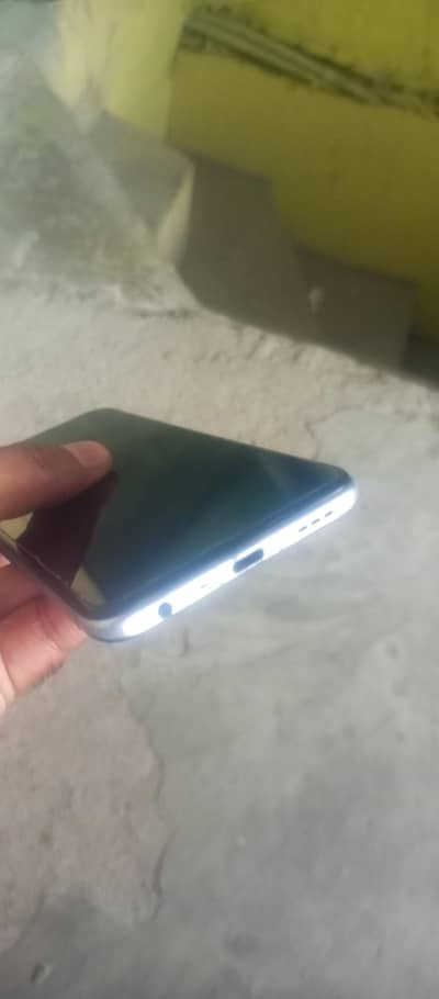 OPPO A54. . . 4 128. . 03136474300