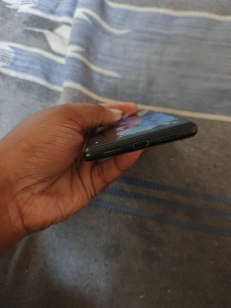 Google Pixel 6 5