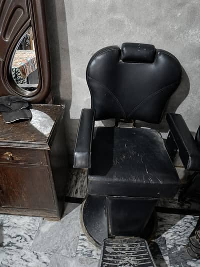 salon chair