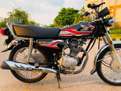 Honda bike for sale 125cc model 2024 black colour all bike ok
