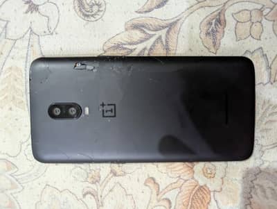 One Plus 6T 8/128 gb
