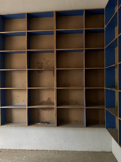 Shope table and almari for sell