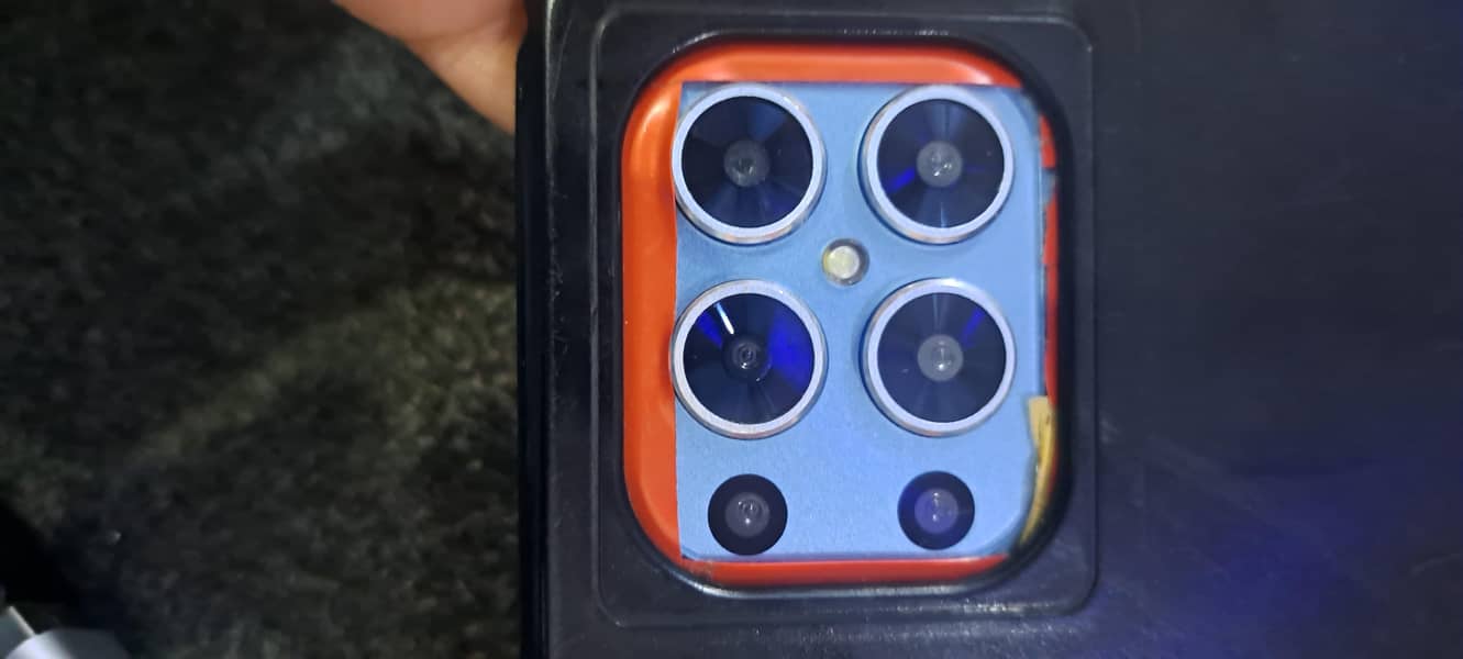 Apple iPhone XS Max 1
